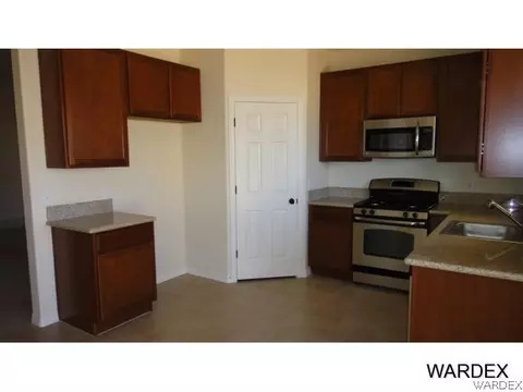 3363 E Double O Dr, Kingman, AZ 86409 photo 6