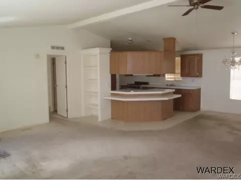 2150 E Snavely Ave, Kingman, AZ 86409 photo 2