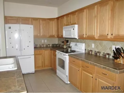 1996 John Wayne Dr, Kingman, AZ 86409 photo 11