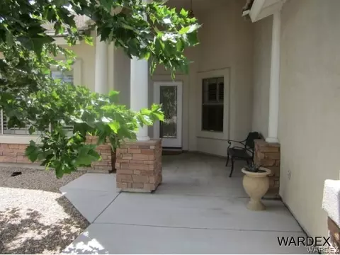 1996 John Wayne Dr, Kingman, AZ 86409 photo 2