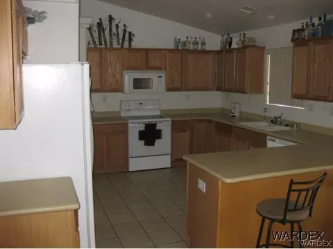3349 E Ames Ave, Kingman, AZ 86409 photo 9