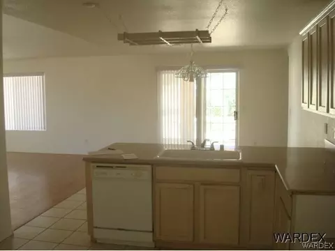 1141 E Storm Cloud Dr, Kingman, AZ 86409 photo 7