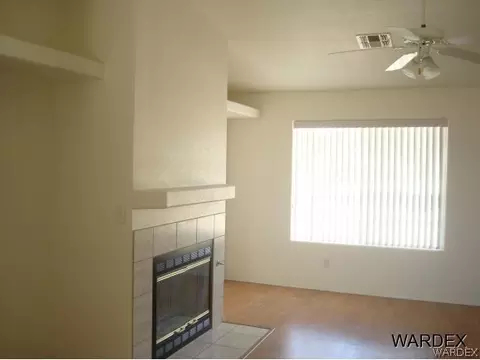 1141 E Storm Cloud Dr, Kingman, AZ 86409 photo 4