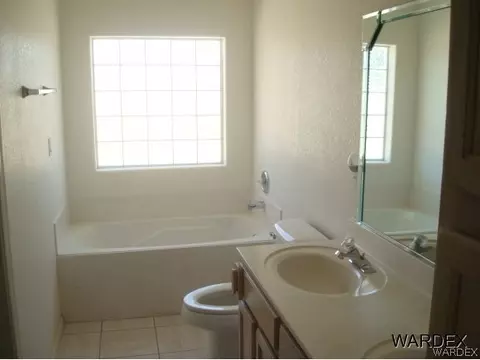 1141 E Storm Cloud Dr, Kingman, AZ 86409 photo 12