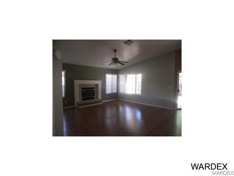 3932 Packard Ave, Kingman, AZ 86409 photo 2