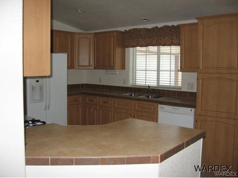5284 E Supai Dr, Topock, AZ 86436 photo 7