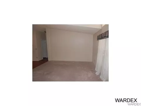 5070 W Camelback Loop, Kingman, AZ 86409 photo 3