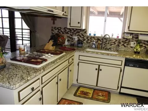 2105 El Monte, Needles, CA 92363 photo 6