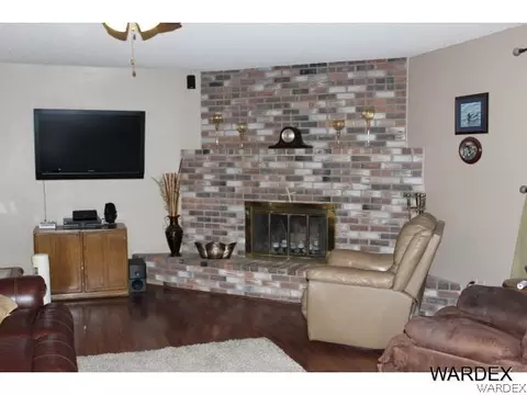 2105 El Monte, Needles, CA 92363 photo 2