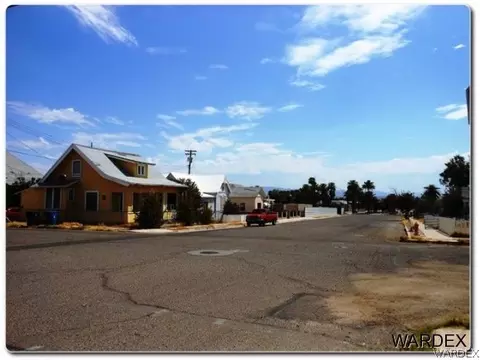 506 Acoma St, Needles, CA 92363 photo 5