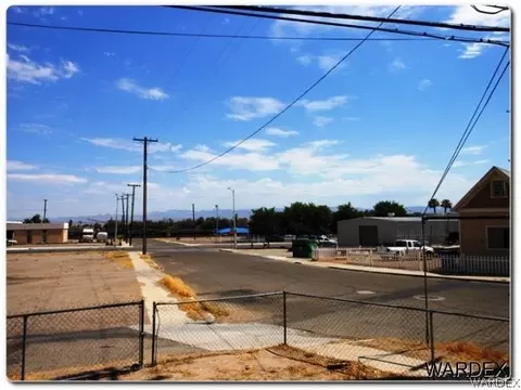 506 Acoma St, Needles, CA 92363 photo 25