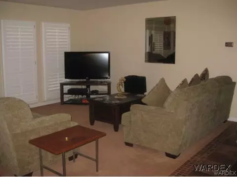 633 Lagoon St, Needles, CA 92363 photo 8