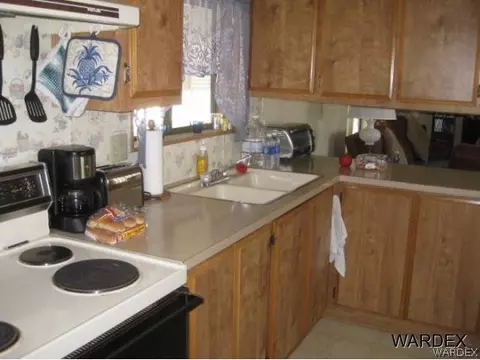 563 Channel Way, Needles, CA 92363 photo 3