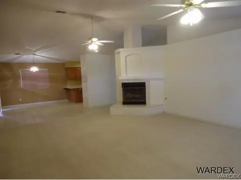 3840 E Snavely Pl, Kingman, AZ 86409 photo 2