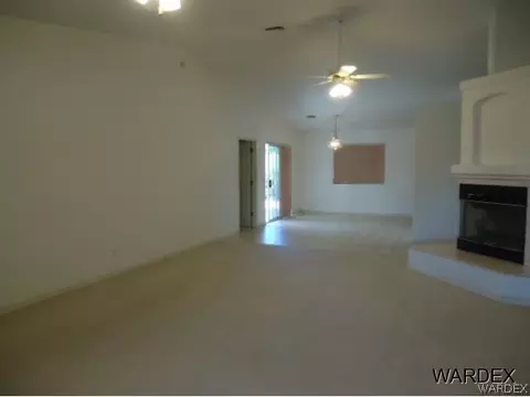 3840 E Snavely Pl, Kingman, AZ 86409 photo 5