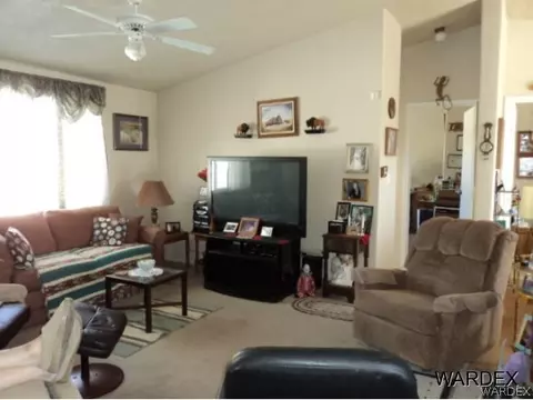 2430 E Hearne Ave, Kingman, AZ 86409 photo 2