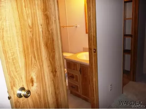 2304 E Devlin Ave, Kingman, AZ 86409 photo 12