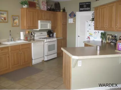 1207 Beach Dr, Needles, CA 92363 photo 3