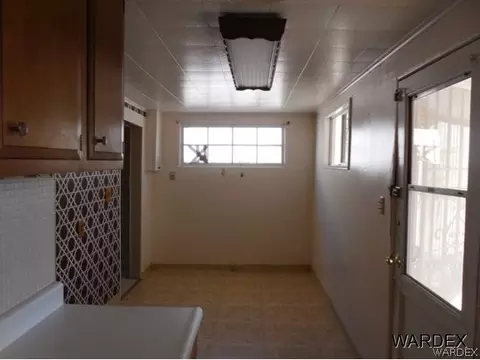 221 I St, Needles, CA 92363 photo 4