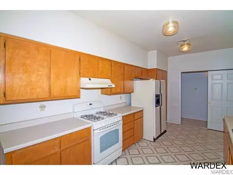 1920 Morrow Ave, Kingman, AZ 86409 photo 12