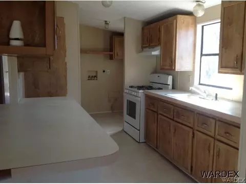3018 E Thompson Ave, Kingman, AZ 86409 photo 4