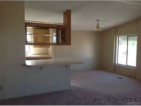 3018 E Thompson Ave, Kingman, AZ 86409 photo 3