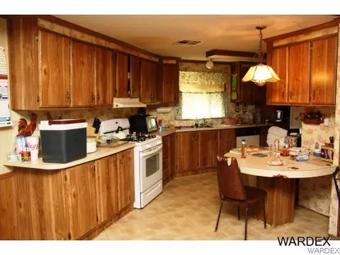 4545 N Patsy Dr, Kingman, AZ 86409 photo 2