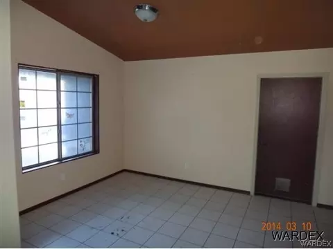 2090 E Mcvicar Ave, Kingman, AZ 86409 photo 12