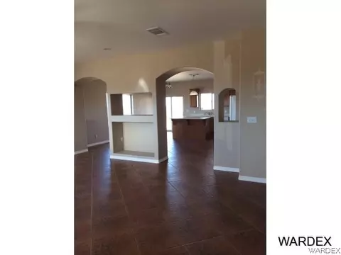 7233 E Stoneaxe, Kingman, AZ 86401 photo 5
