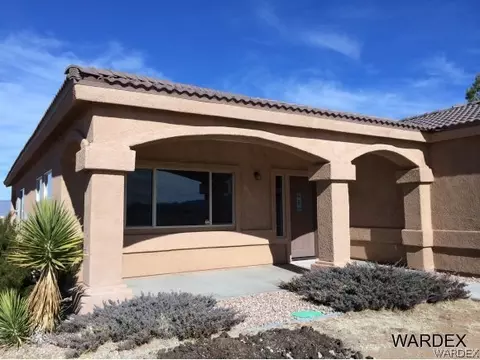 7233 E Stoneaxe, Kingman, AZ 86401 photo 2