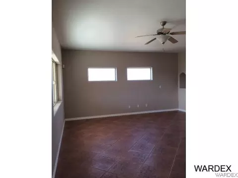 7233 E Stoneaxe, Kingman, AZ 86401 photo 3