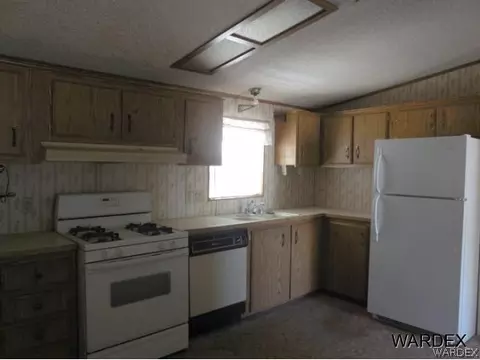 3081 E Thompson Ave, Kingman, AZ 86409 photo 5