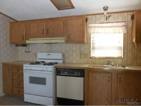 3081 E Thompson Ave, Kingman, AZ 86409 photo 6