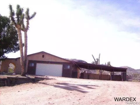 5041 Camelback Pl, Kingman, AZ 86409 photo 2