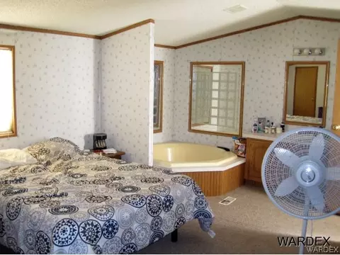 2760 E Devlin Ave, Kingman, AZ 86409 photo 8