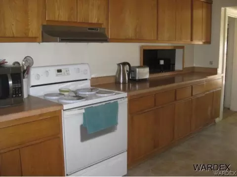 212 H St, Needles, CA 92363 photo 3