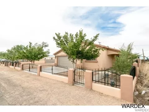3689 E Shaeffer Ave, Kingman, AZ 86409 photo 2