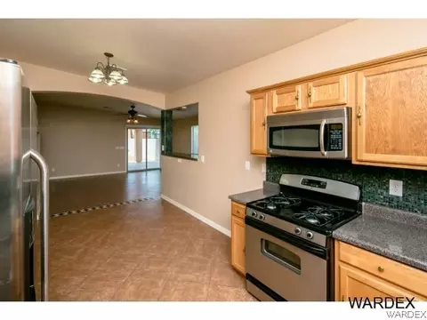 3689 E Shaeffer Ave, Kingman, AZ 86409 photo 7