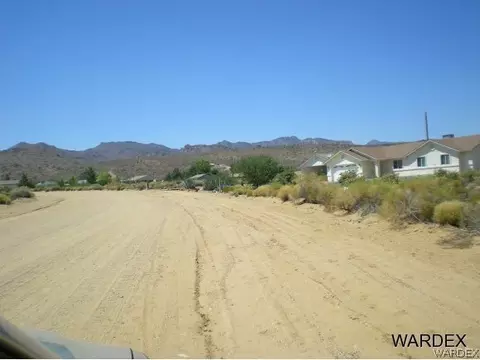 1360 E Suffock, Kingman, AZ 86409 photo 4