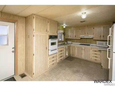 2314 E Suffock Ave, Kingman, AZ 86409 photo 17