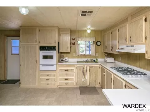 2314 E Suffock Ave, Kingman, AZ 86409 photo 16