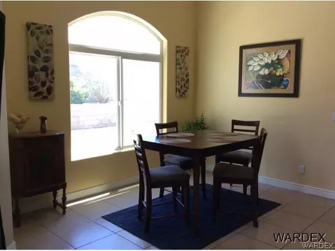 2436 Natalie St, Kingman, AZ 86401 photo 4