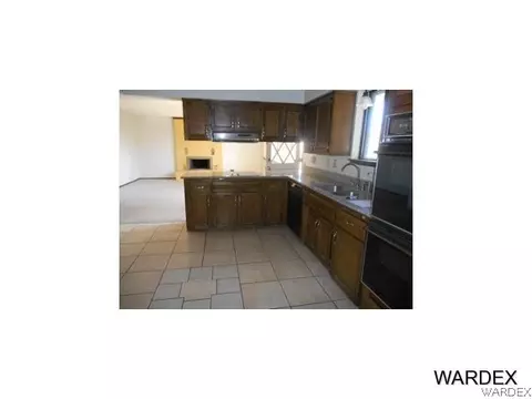 7264 E Cactus Dr, Kingman, AZ 86401 photo 5