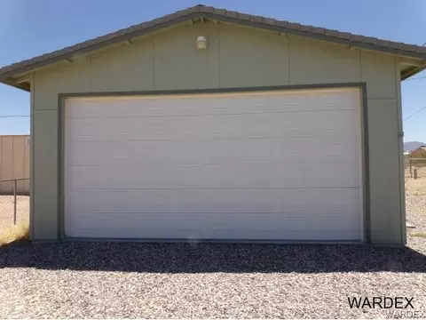 5314 E Miami Dr, Topock, AZ 86436 photo 2