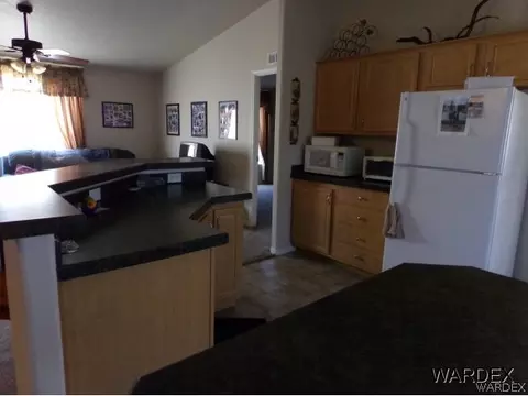 5314 E Miami Dr, Topock, AZ 86436 photo 13