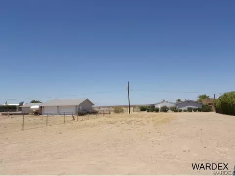 5314 E Miami Dr, Topock, AZ 86436 photo 5