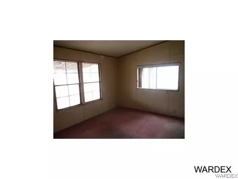 4582 N Patsy Dr, Kingman, AZ 86409 photo 3
