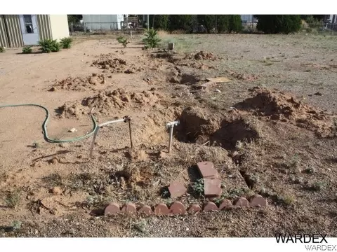 3830 Shaeffer, Kingman, AZ 86409 photo 6