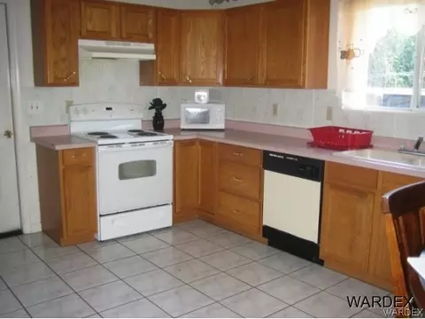 2310 E Morrow Ave, Kingman, AZ 86409 photo 5