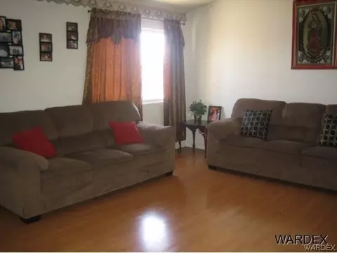 2310 E Morrow Ave, Kingman, AZ 86409 photo 2